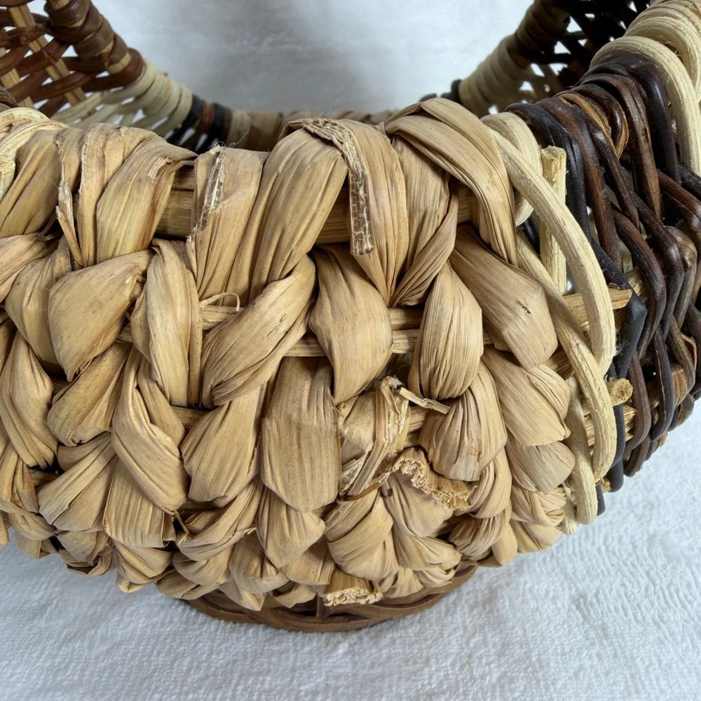 Handmade Tricolor Woven‎ Wicker Basket with Handle Rustic Brown Tan Decor